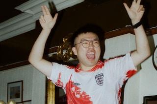 Hattie Crowther – Fuck the Fans