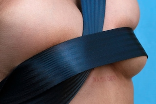 Elea Jeanne Schmitter, “Fasten” (2020)