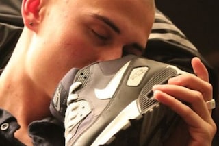 pinarviola_sneakerfetish_tumblr_sneakerboy_3