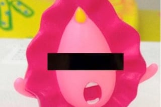 “Manko Chan” figure, Megumi Igarashi 