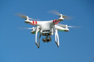 drone_espionage_camera_spy_nsa_quadrocopter_model_