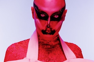 Russian drag queen Lorina Rey is breaking down boundaries