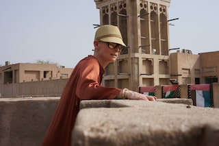 Tilda Swinton in Dubai by Amanda Harlech (6)
