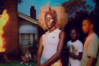 Salom&#233; Gomis-Trezise, Fire in the Hood Black Border