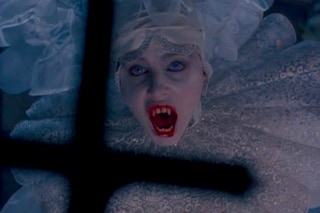 Dracula 1992 horror movie fashion 