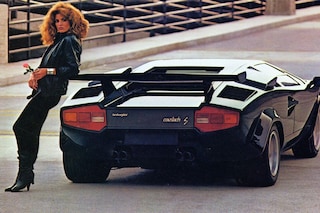 1983-lamborghini-countach-5000s-road-test-review-c