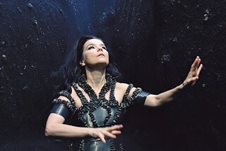 Bjork black lake2