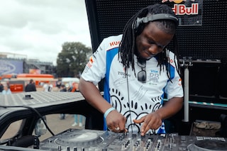 CREATOR_PLATFROM_DJ_HIGHRES.00_02_53_24.Still010