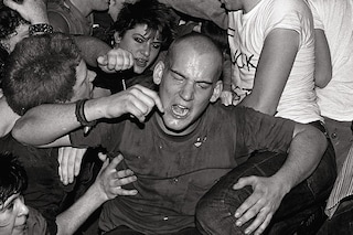 SAAH-MINOR-THREAT83