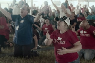 Praying for Armageddon_still_02