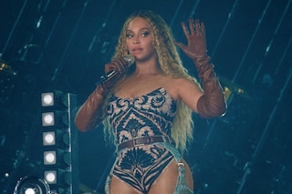 Beyonc&#233; wearing ETRO at the Cowboy Carter World Tour