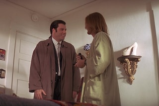 John Travolta &amp; Eric Stoltz in dressing gown, Pulp Fiction