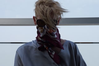 Tilda Swinton in Dubai by Amanda Harlech (16)