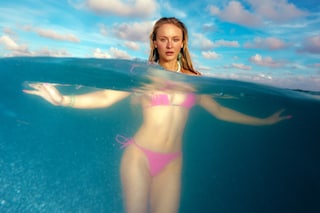 Zara Larsson Main Rose swimwear 