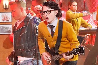 Finn Wolfhard lip sync battle