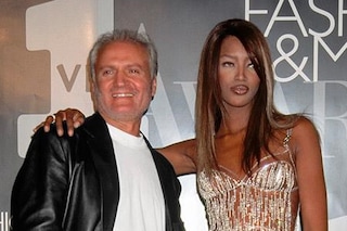 naomi campbell gianni versace vh1 awards 1995 