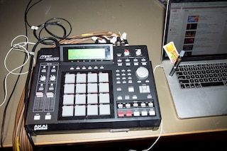 DJ_MUSTARD_DAZED_06_29_14-0045