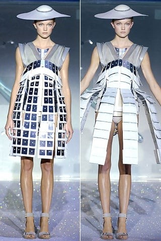 Sci fi fashion moments Hussein Chalayan, animatronic dress 2