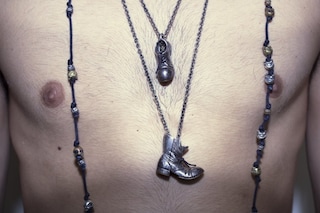 All jewellery by Tobias Wistisen 
