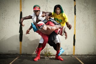 Flex - photography Deidre Schoo