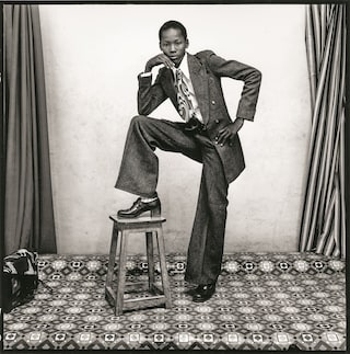 24. Malick Sidibé, Un jeune gentleman, 1978