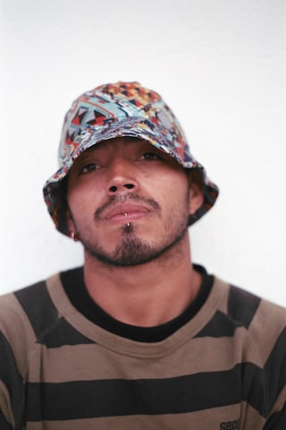 Rafael Martinez: Aqu&#237; Tambi&#233;n Hay Sue&#241;os