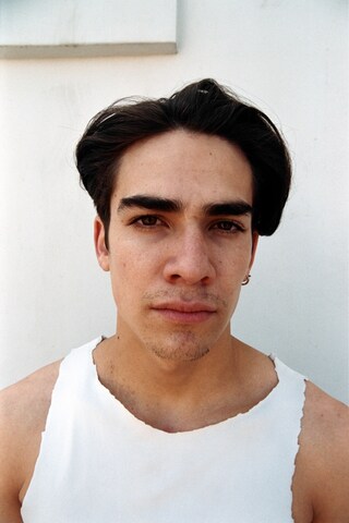 Rafael Martinez: Aqu&#237; Tambi&#233;n Hay Sue&#241;os