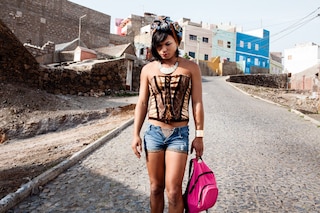 Pauliana Valente Pimentel’s Quel Pedra