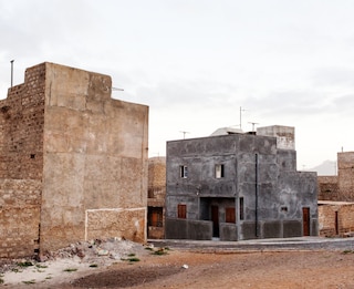 Pauliana Valente Pimentel’s Quel Pedra