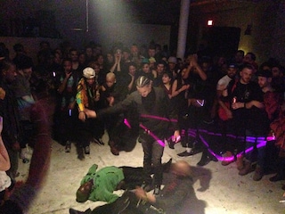 GHE20G0TH1IK VOGUEING CIRCLE