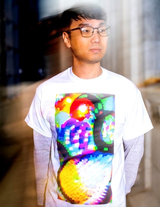 T-shirt facial recognition 