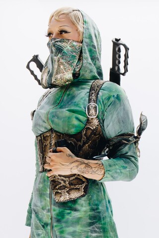 Elle Barbeito #0021 collection 1