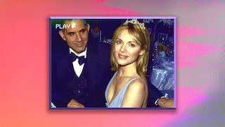 Kim Cattrall scatting