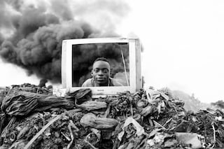 Mário Macilau, &quot;Breaking News&quot; (2015)