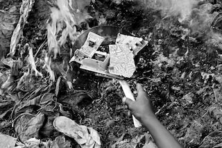 Mário Macilau, &quot;Frying Electric Parts&quot; (2015)