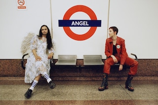 R + A, Angel