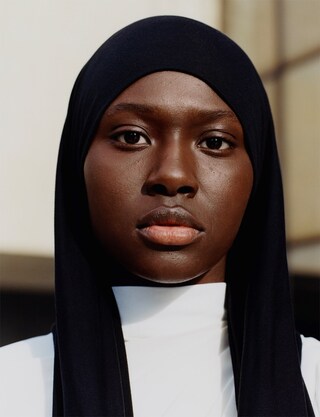 Dazed abaya France cover