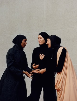 Dazed abaya France cover