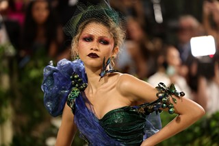 Met Gala 2024 beauty: Goth make-up and Beetlejuice bangs | Dazed