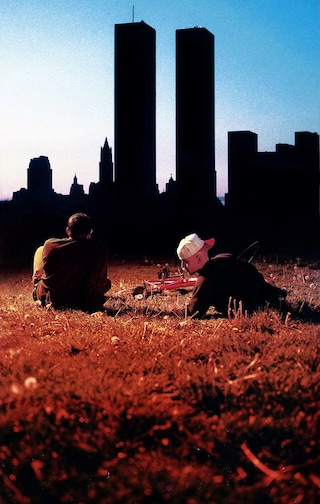 aa2M21xvIZEnjctk_claro-different-day-1