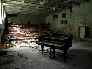 Chernobyl, Production Still; 2010 © Diana Thater; 