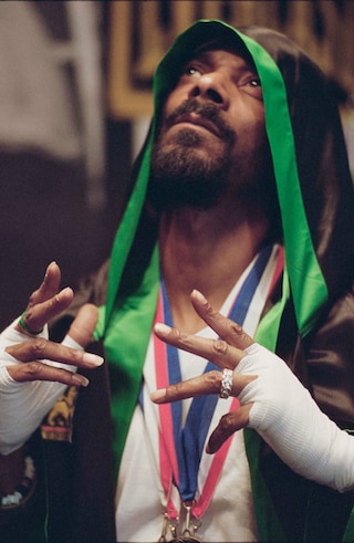 Satin boxing robe by EVERLAST; t-shirt by G-STAR