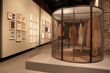 Louise Bourgeois: - The Fabric Works - Hauser & Wirth