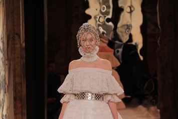 FINE Magazine's Blog: Alexander McQueen – Designer Fashion and