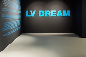 MAKE IT VISUAL - LOUIS VUITTON DREAM EXHIBITION