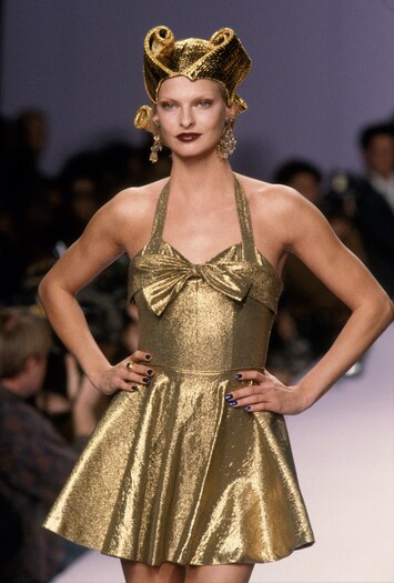 All the legendary supermodels who've walked for Anna Sui | Dazed