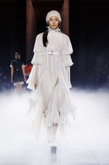 alexander mcqueen シュミーズドレス Alexander McQueen Asymmetric Dress | Blue | FARFETCH