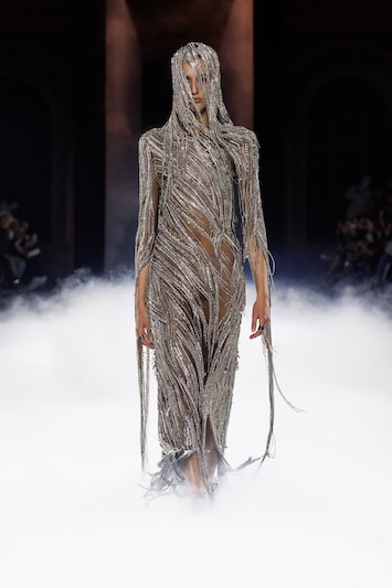 Alexander McQueen SS25: What went down at Seán McGirr's second
