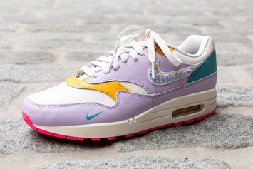 air max 1 pride