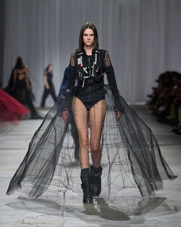 Seks multfilm Pocahontas